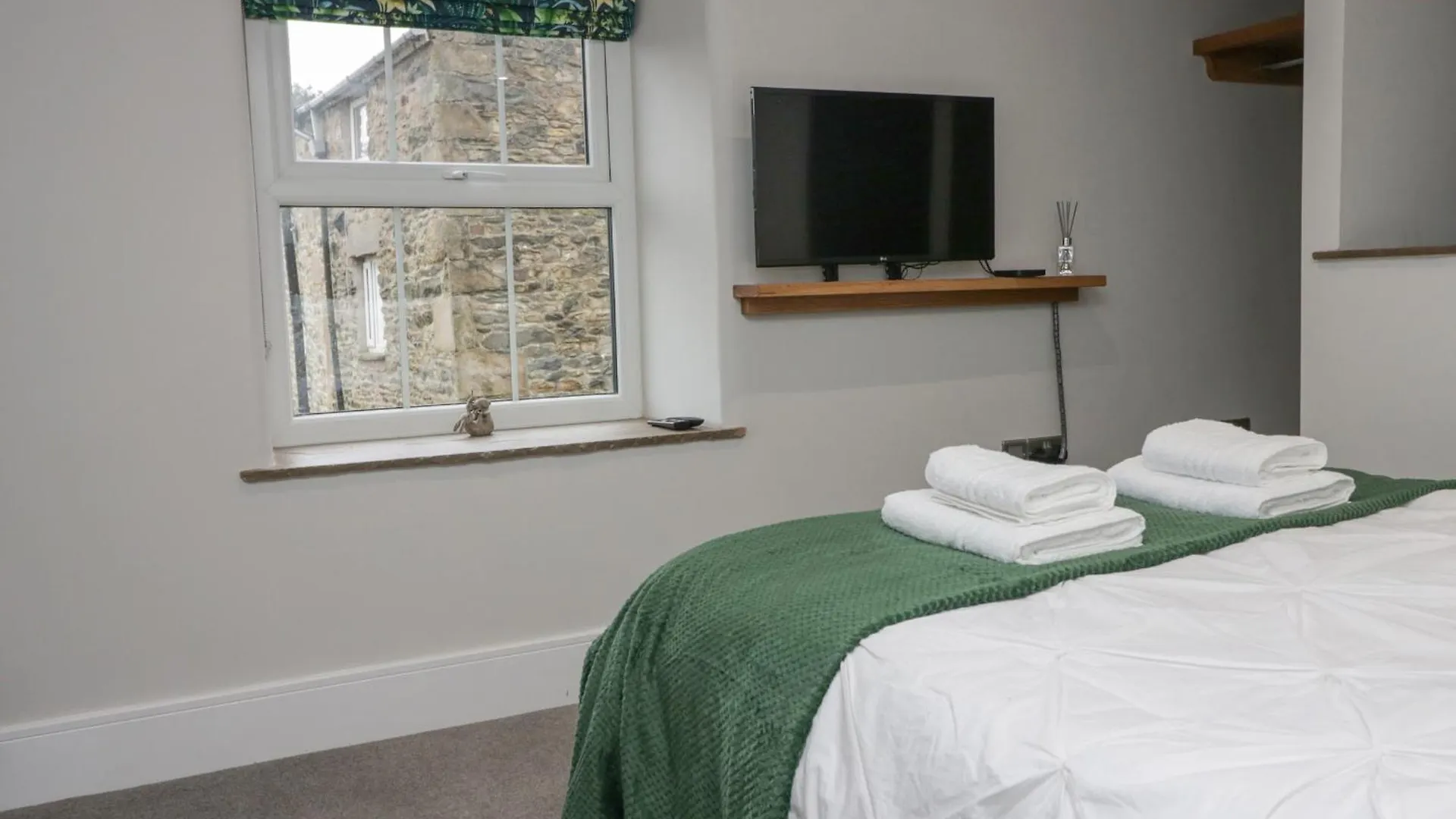 Howgill House Sedbergh 0*,